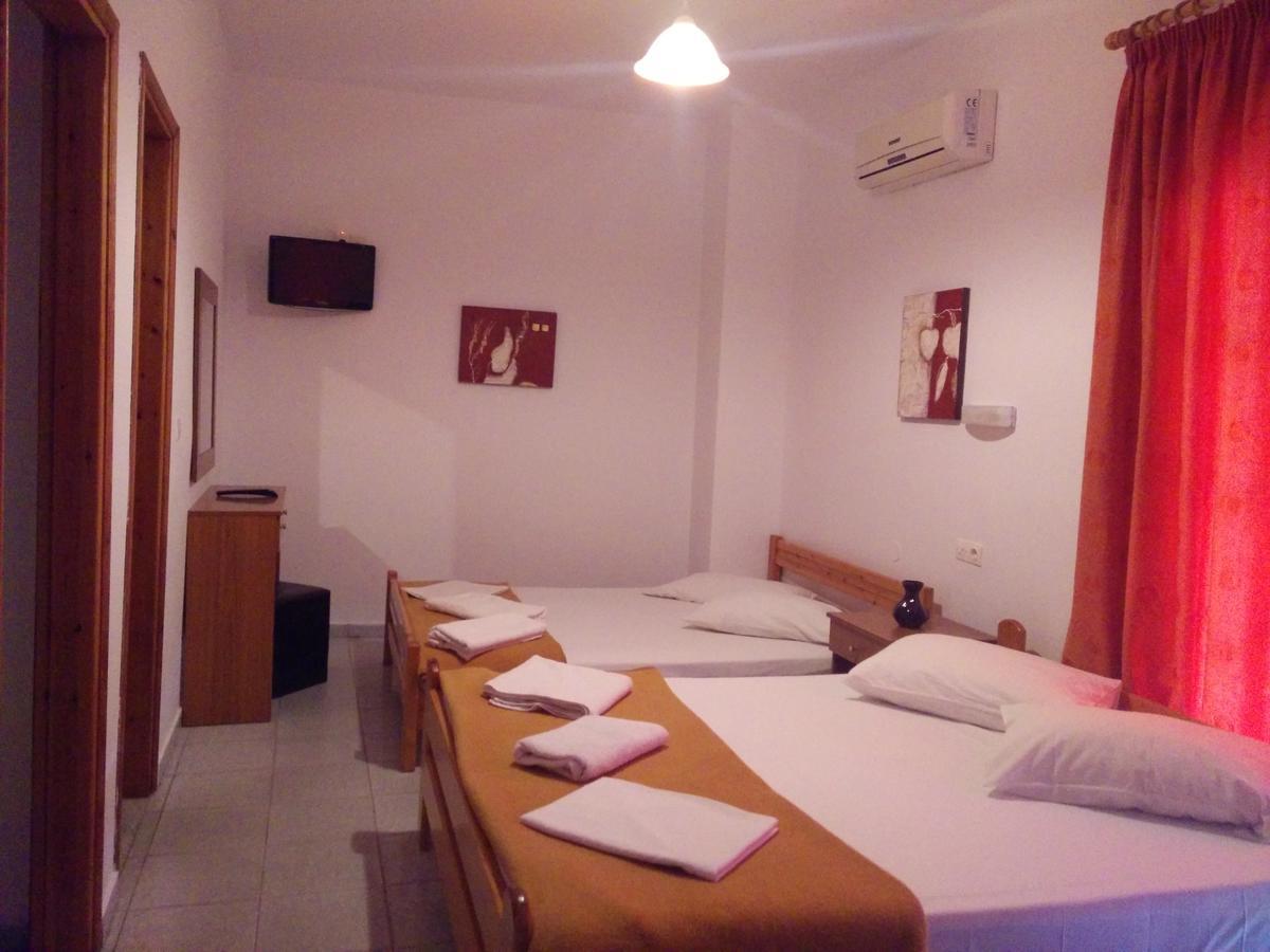 Giannis Hotel Paralía 客房 照片