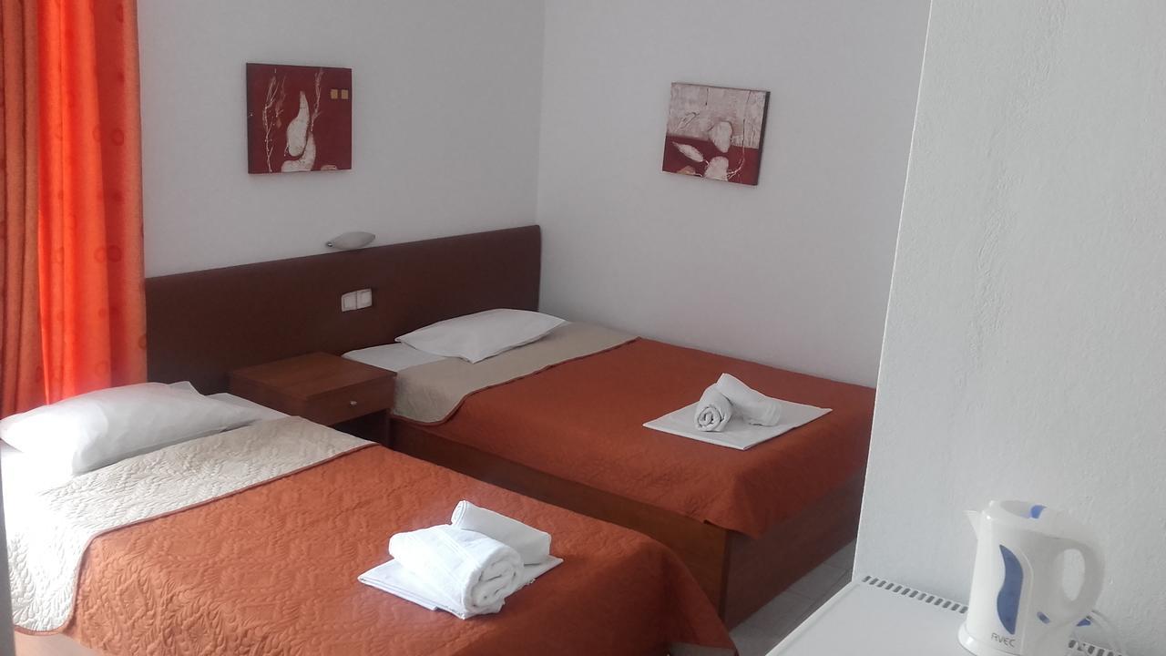 Giannis Hotel Paralía 外观 照片